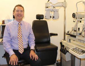 Photo of Dr. John Maanum